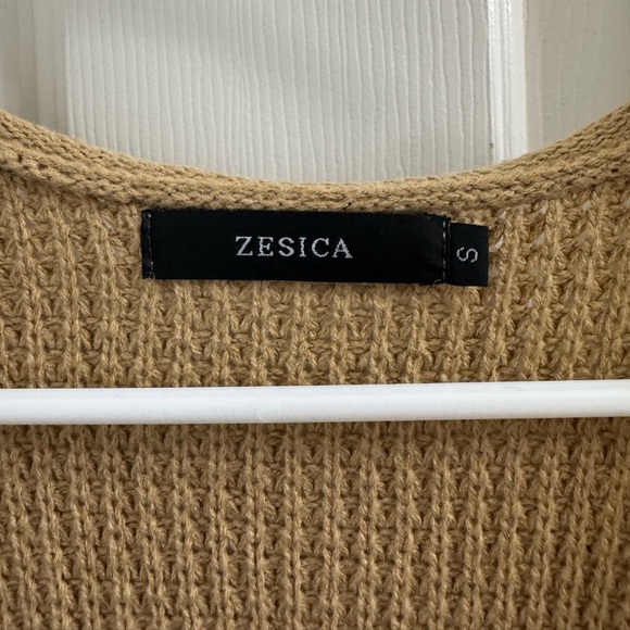 Camel Knit Women's Cardigan - Picture 3 of 7